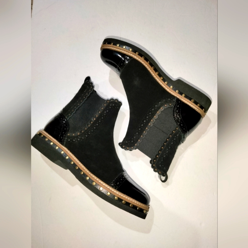 Free People (Size 38) Black Suede & Patent Leather Studded Ankle Chelsea Boots